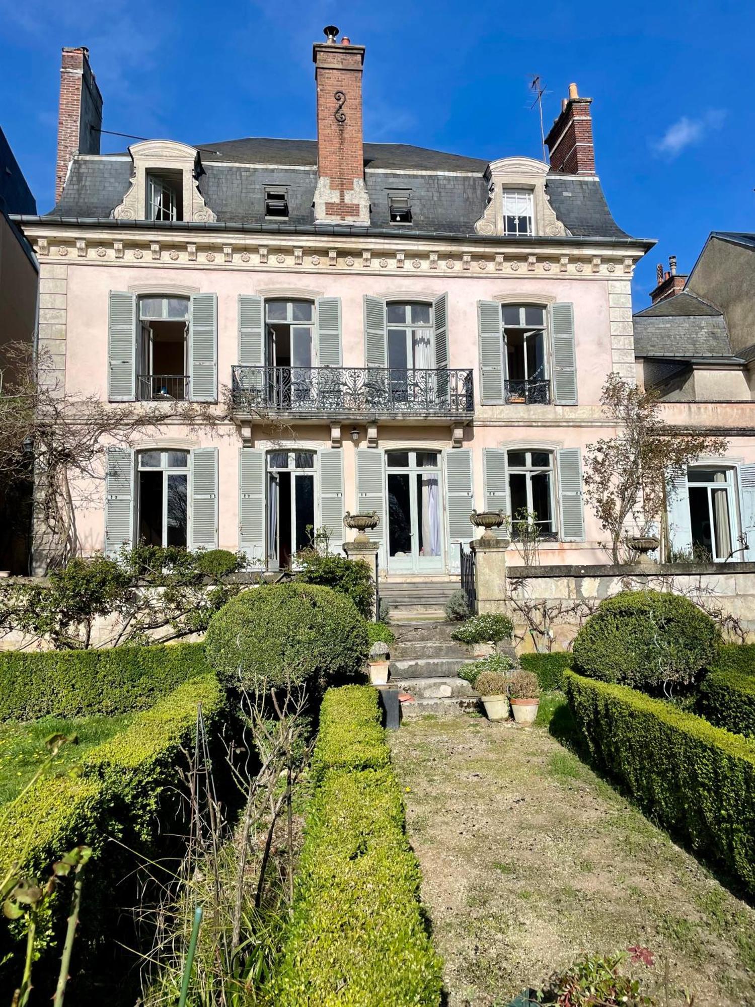 Hotel Belle Fontaine Bourges Esterno foto
