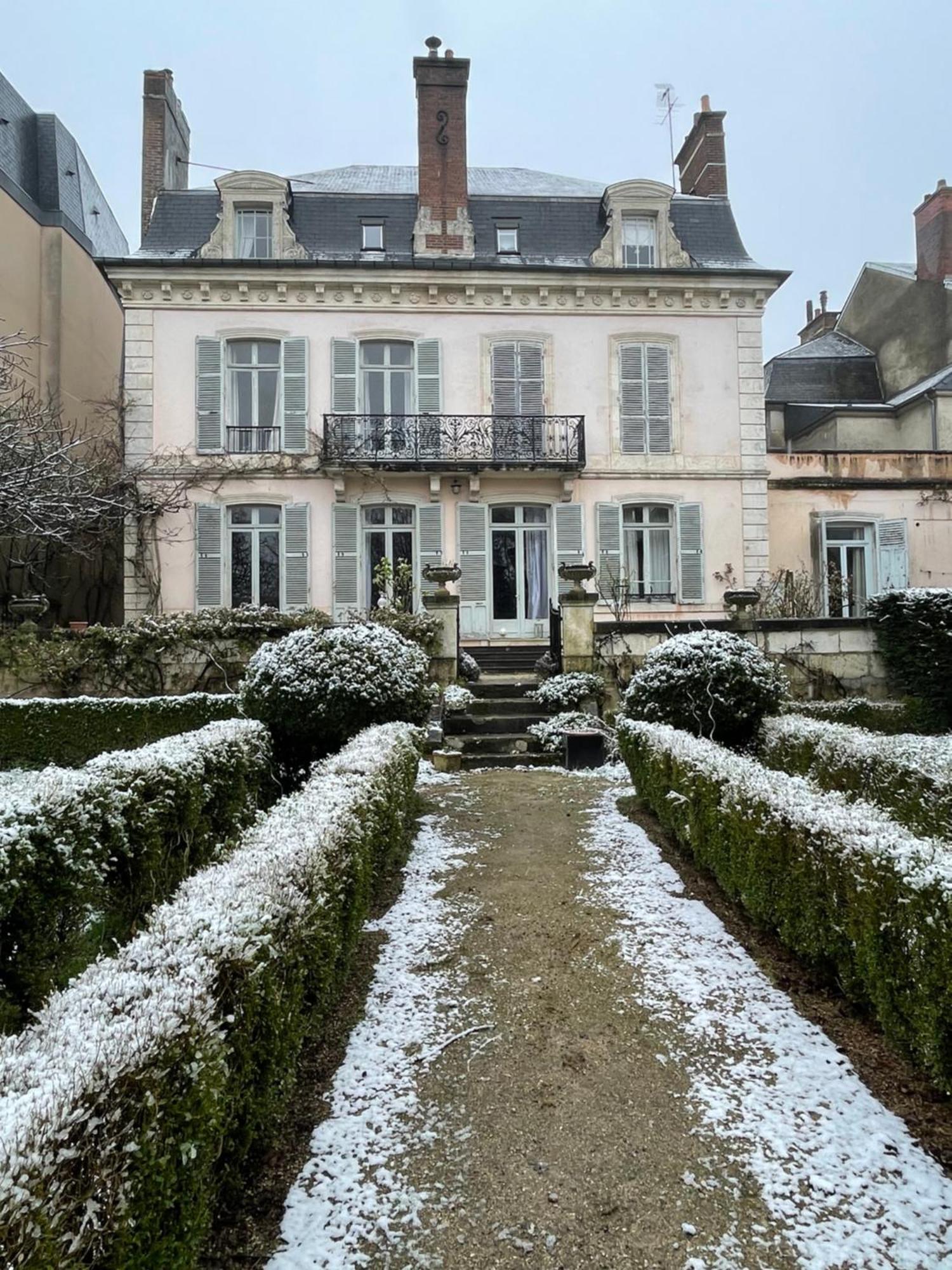 Hotel Belle Fontaine Bourges Esterno foto